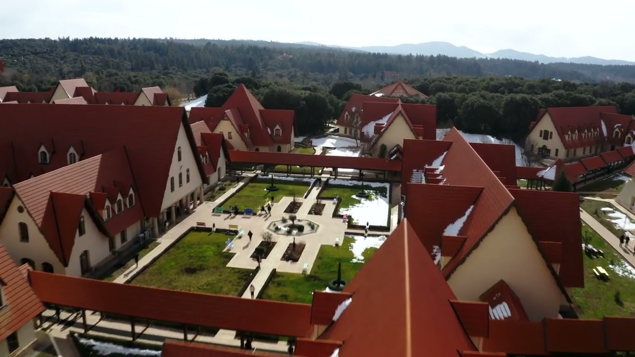 Al Akhawayn University Campus