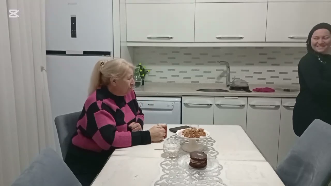 ÇARŞAMBALI GELİNİME GELDİM