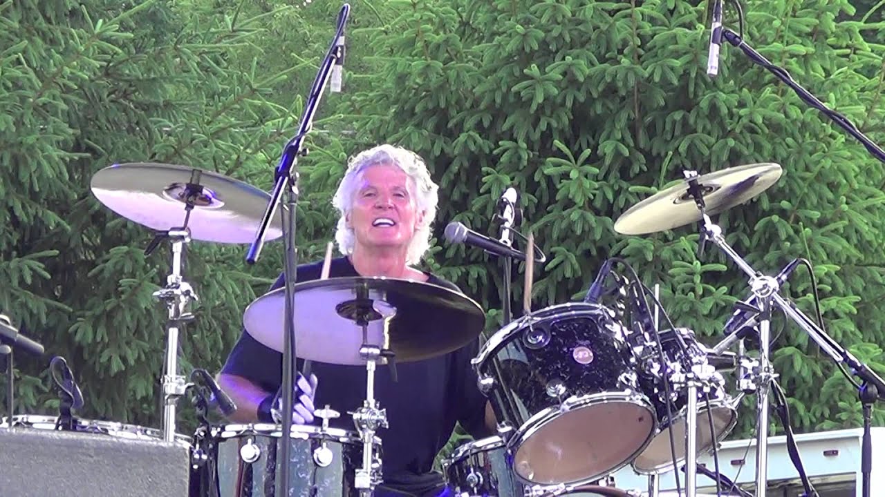 Grand Funk Railroad @Rock/Ribs, Augusta, NJ 6/28/14  Drum Solo