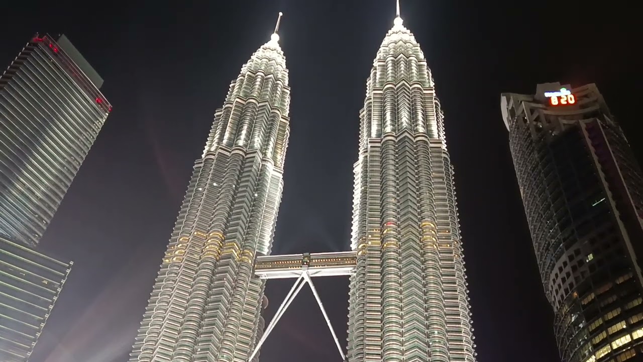 Twin tower KL