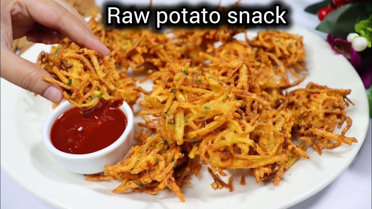 Raw potato snack recipe। मेरे बच्चे हफ्ते में ३ दिन यही बनवाते है आलू से बनाए मजेदार लच्छेदार पकौड़ा