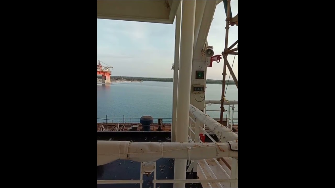 Day 3 Drydock on outside deck plenty to do😁
