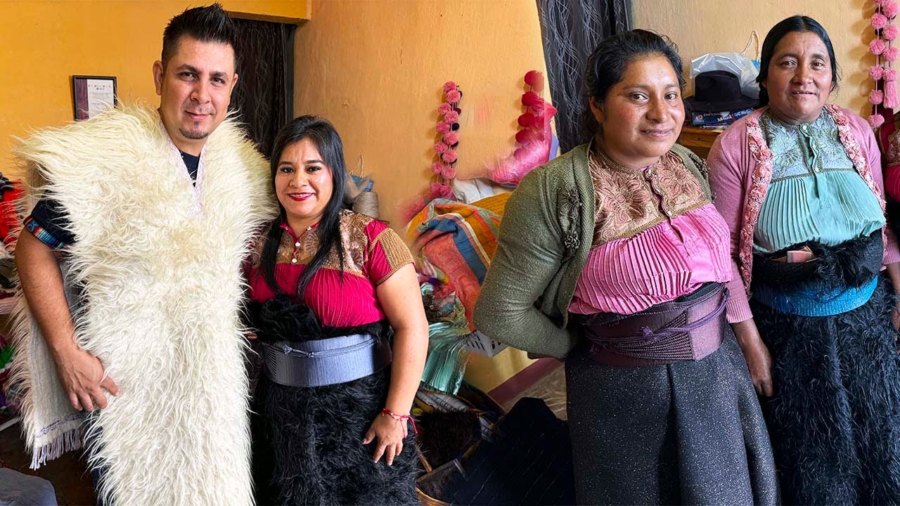 INCREIBLE Como Hacen su Vestimenta en CHIAPAS  Pueblo MAYA TZOTZIL 