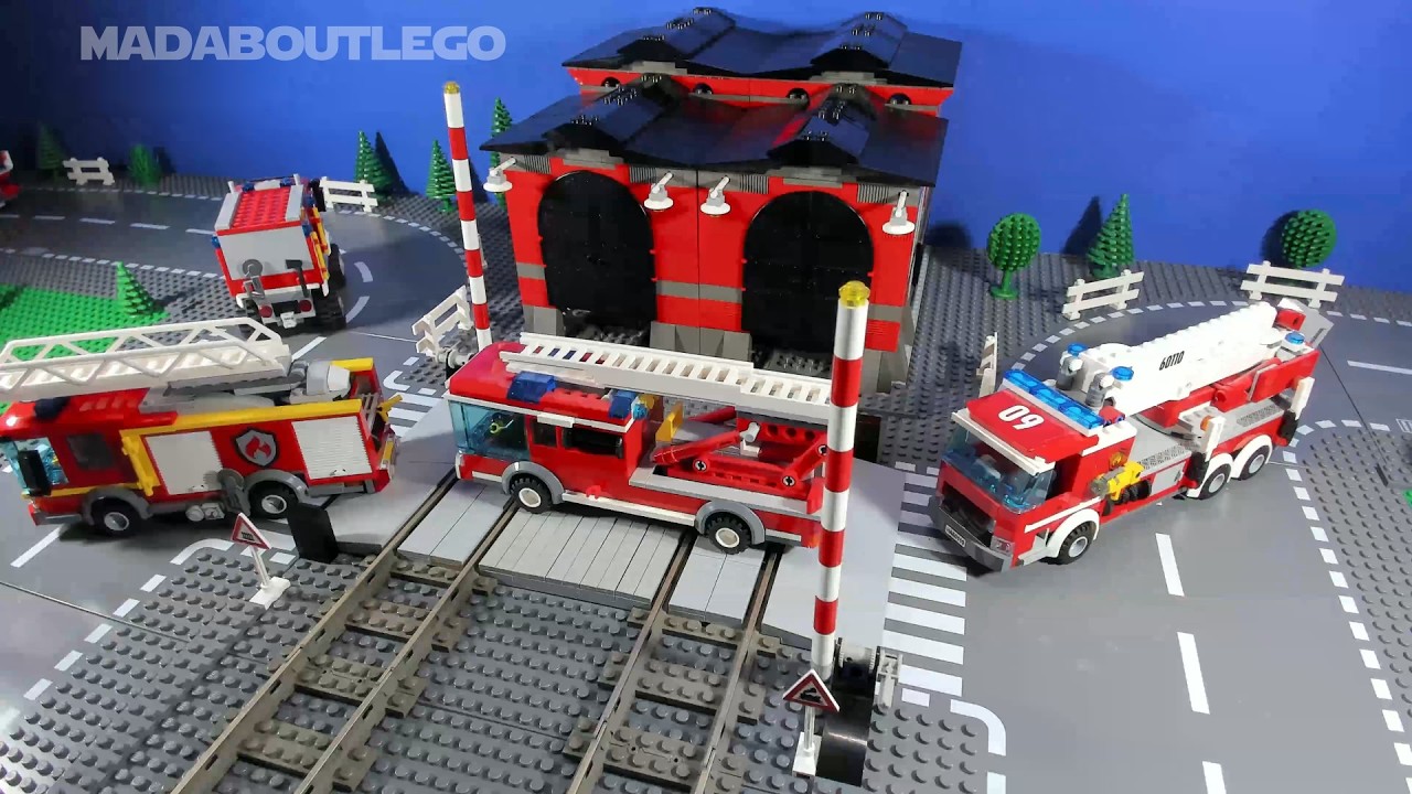LEGO Holiday Express Train 10361 Full Build