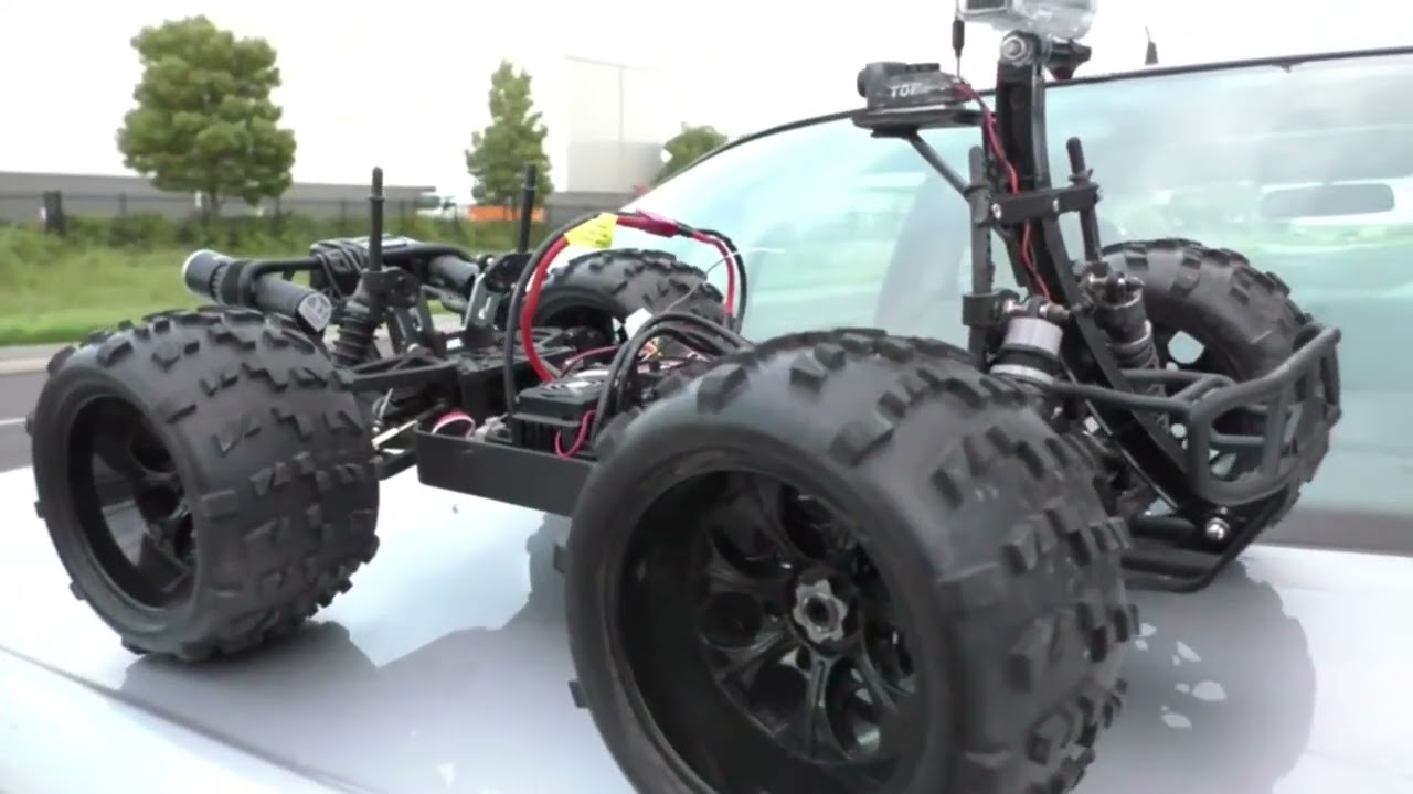 I test out how fast the 1/8 hsp savagery really is!. Wow!