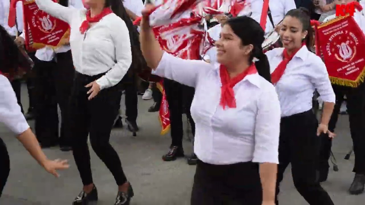 BANDA RITMICA DE EX ALUMNOS DE LA IE A.SALAZAR BONDY / NVO CHIMBOTE