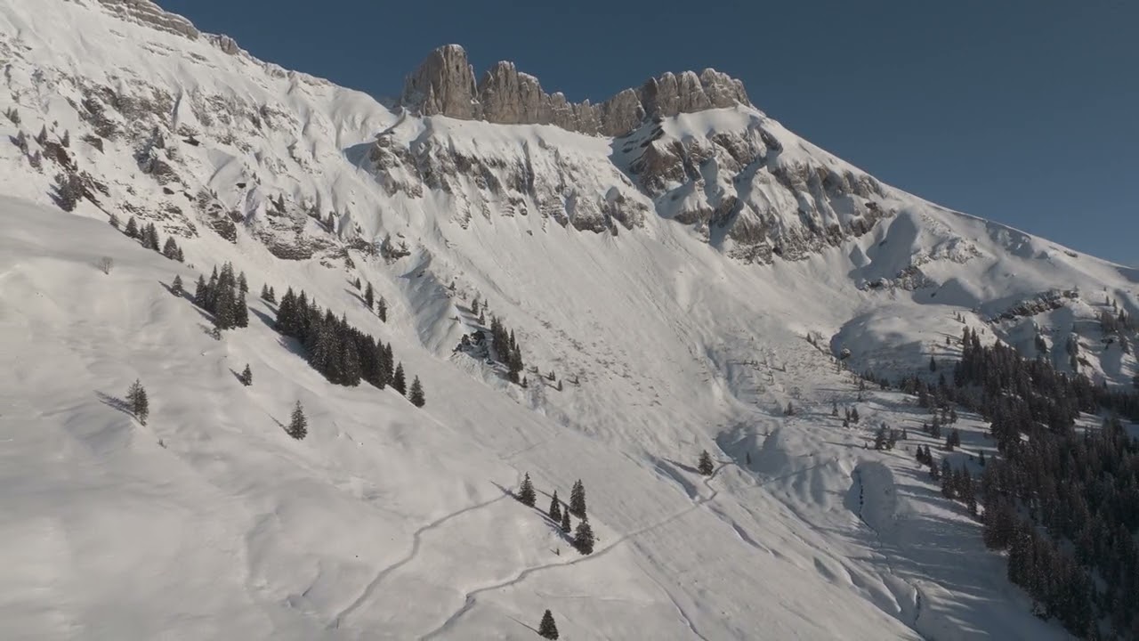 Slow (4K Drone Footage) - Schrattenfluh
