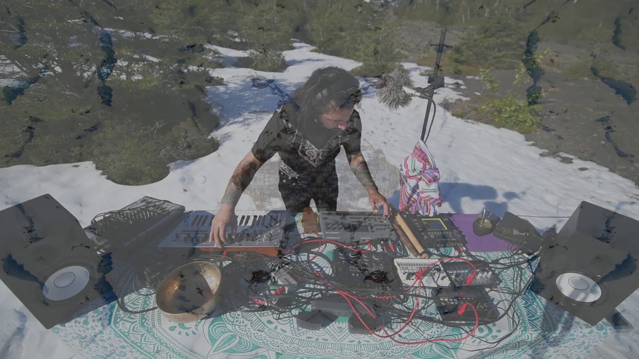 Looprana Live Session, Rukapillan Volcano (Sur de Chile) Espacio Tierra