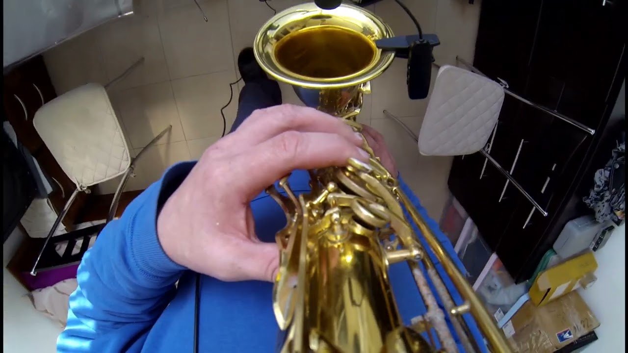 Besame mucho tenor sax