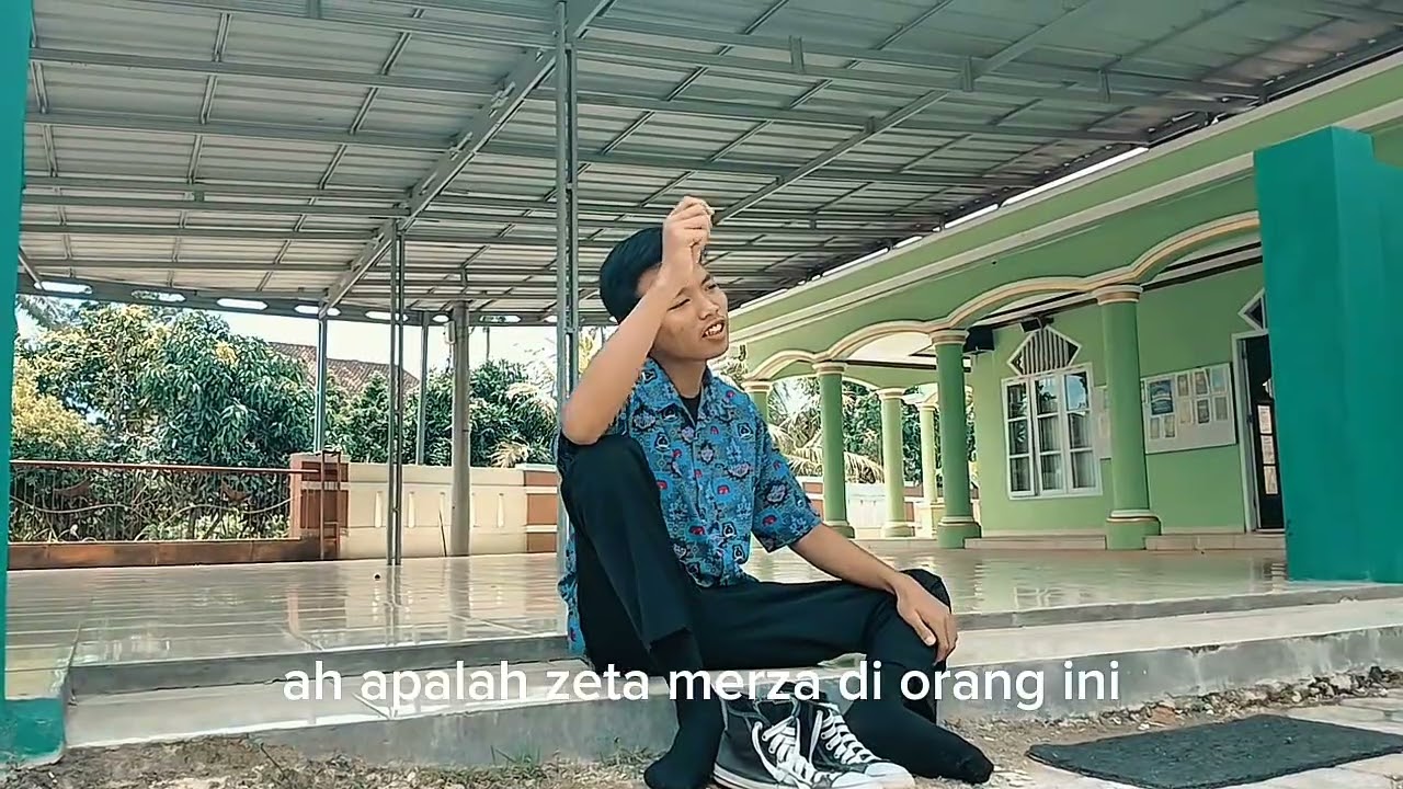 STOP PENGGUNAAN AIR SECARA BERLEBIHAN!!!,,, AIR KITA MASA DEPAN KITA SEMUA