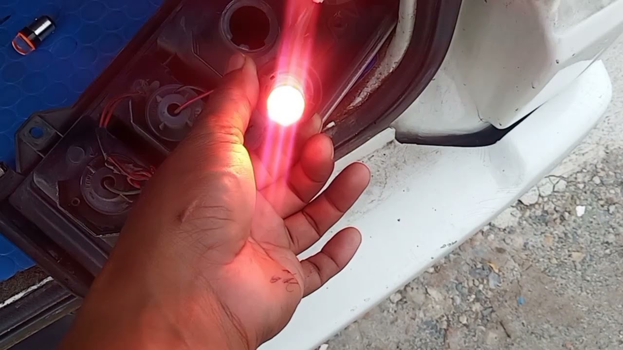 nissan urvan palit ilaw sa likod