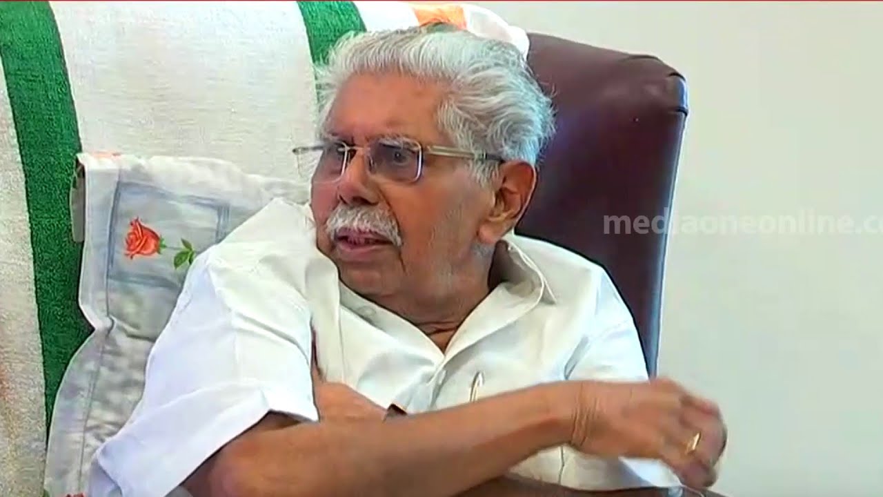 ''കുഞ്ഞൂഞ്ഞെന്നാ വിളിക്കുന്നേ''- ഉമ്മൻചാണ്ടിയുടെ ഓർമയിൽ വയലാർ രവി