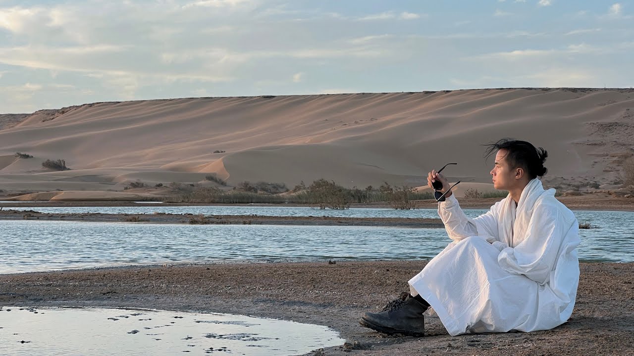 Into the Sahara Desert and Hunting for Wild Flamingo | La&acirc;youne City Desert