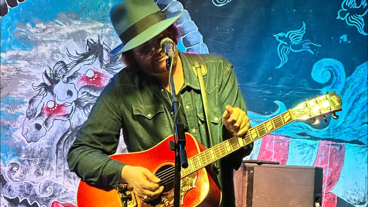 Aaron Lee Tasjan - Age Like Wine (Todd Snider cover) . 1.21.26 Pappy & Harriet&rsquo;s Pioneertown, Cali.