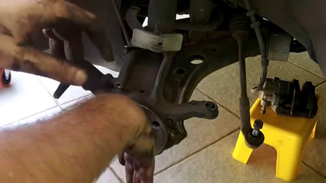 Troca Amortecedores Dianteiros VW Polo - Parte 1/4 (Remoção)