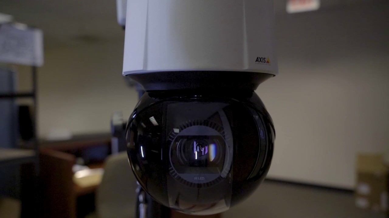 Security Camera That Can Shake Rain Water Off (AXIS Speed Dry)