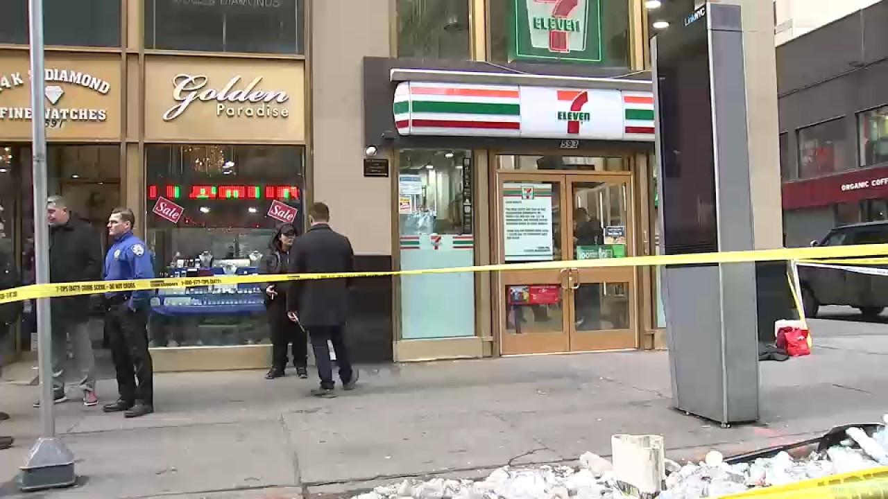 Manhunt for shooter who killed man inside Midtown 7-Eleven