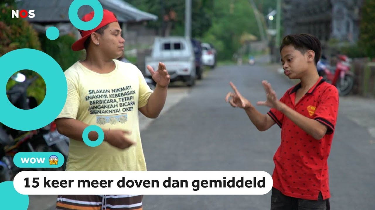 Bijna alle kinderen in dit dorp kunnen gebarentaal