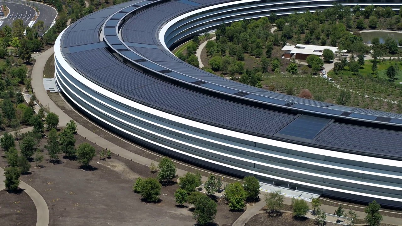 APPLE PARK: June 2018 | A Closer Look