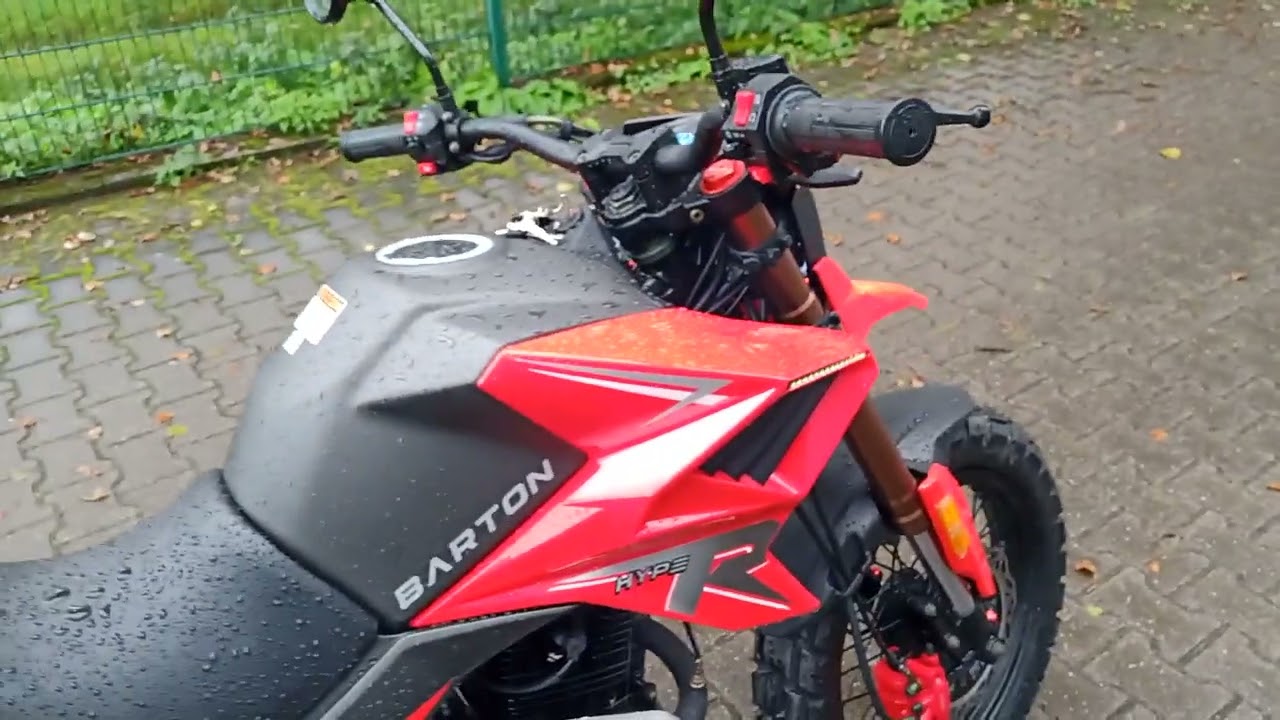 barton hyper 125ccm mit koffern rot rundum
