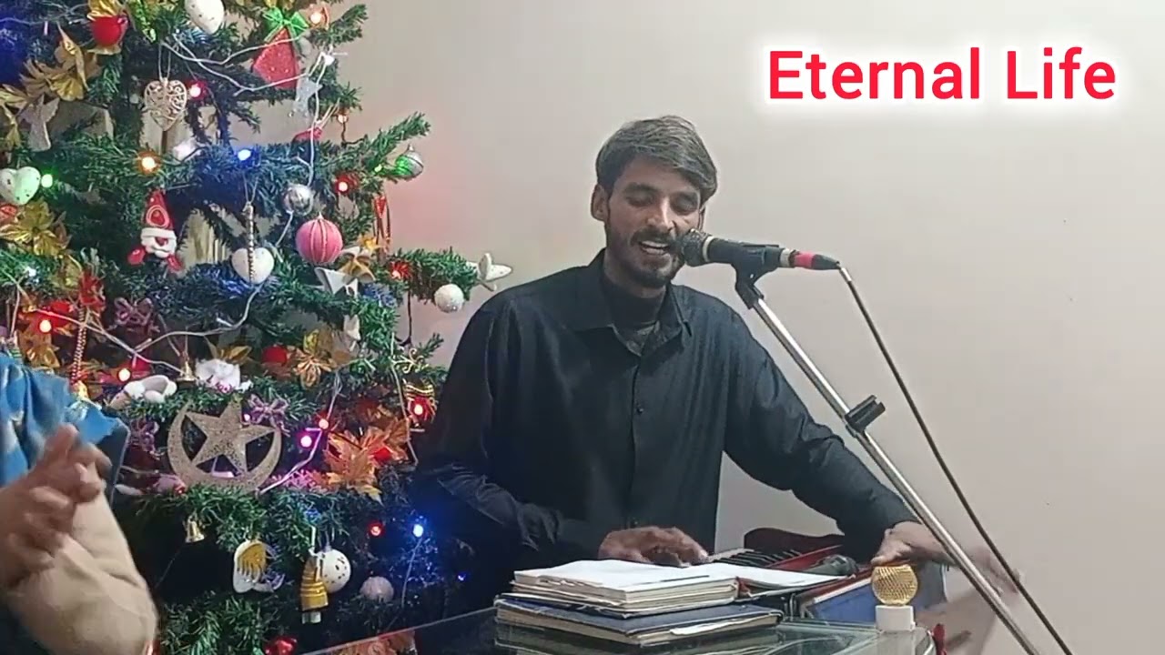 Worshiper Shahzad Ranja 