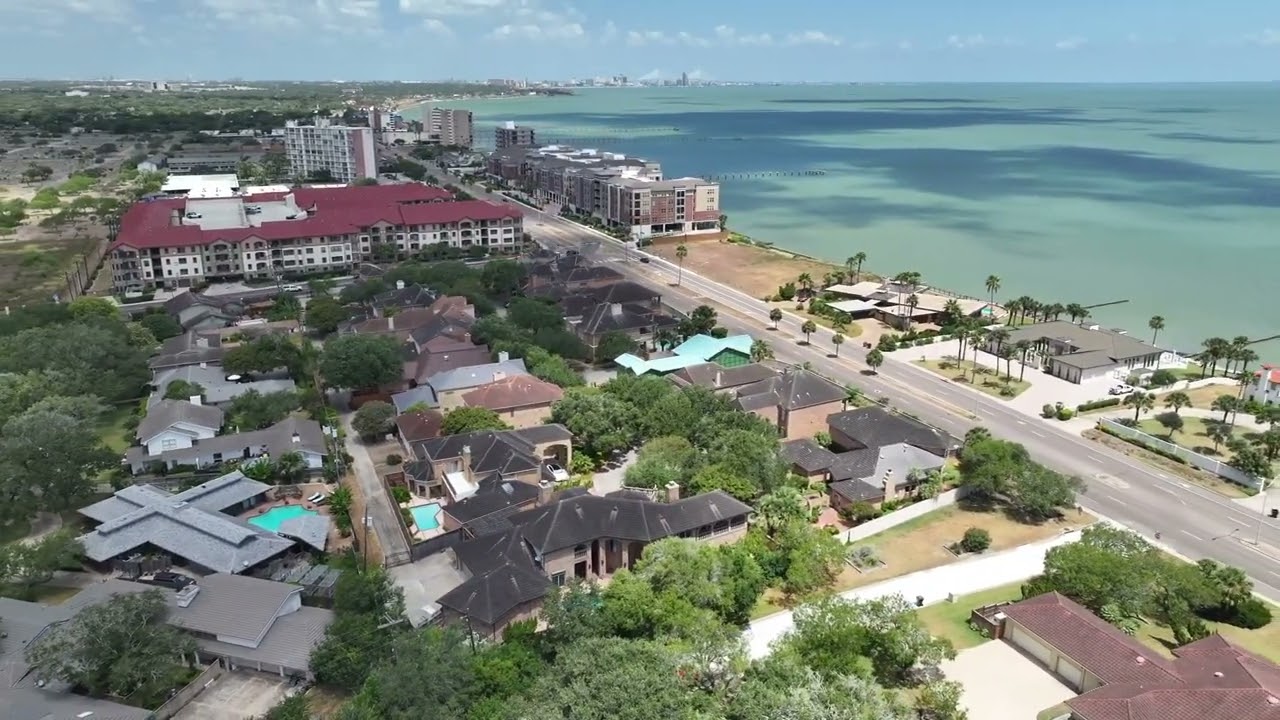 4811 Ocean Dr, Corpus Christi, TX 78412