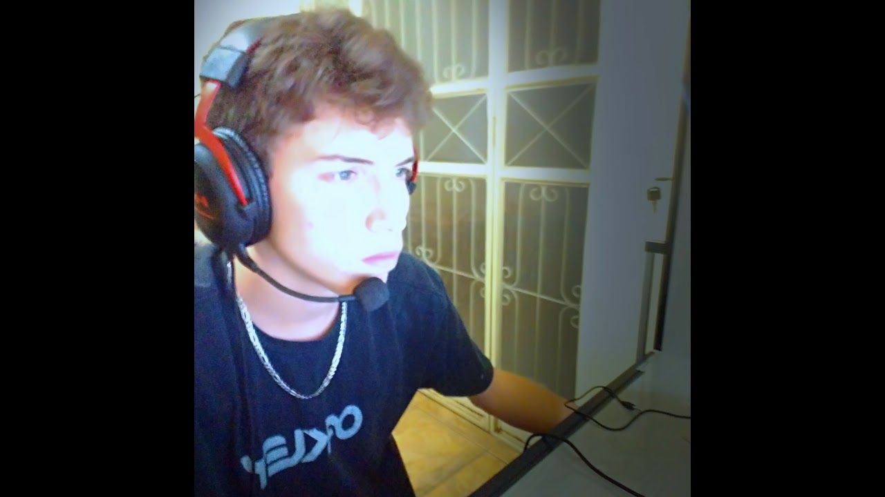 Sessão Nostalgia! Jogando um RE4 Clássico de lei!