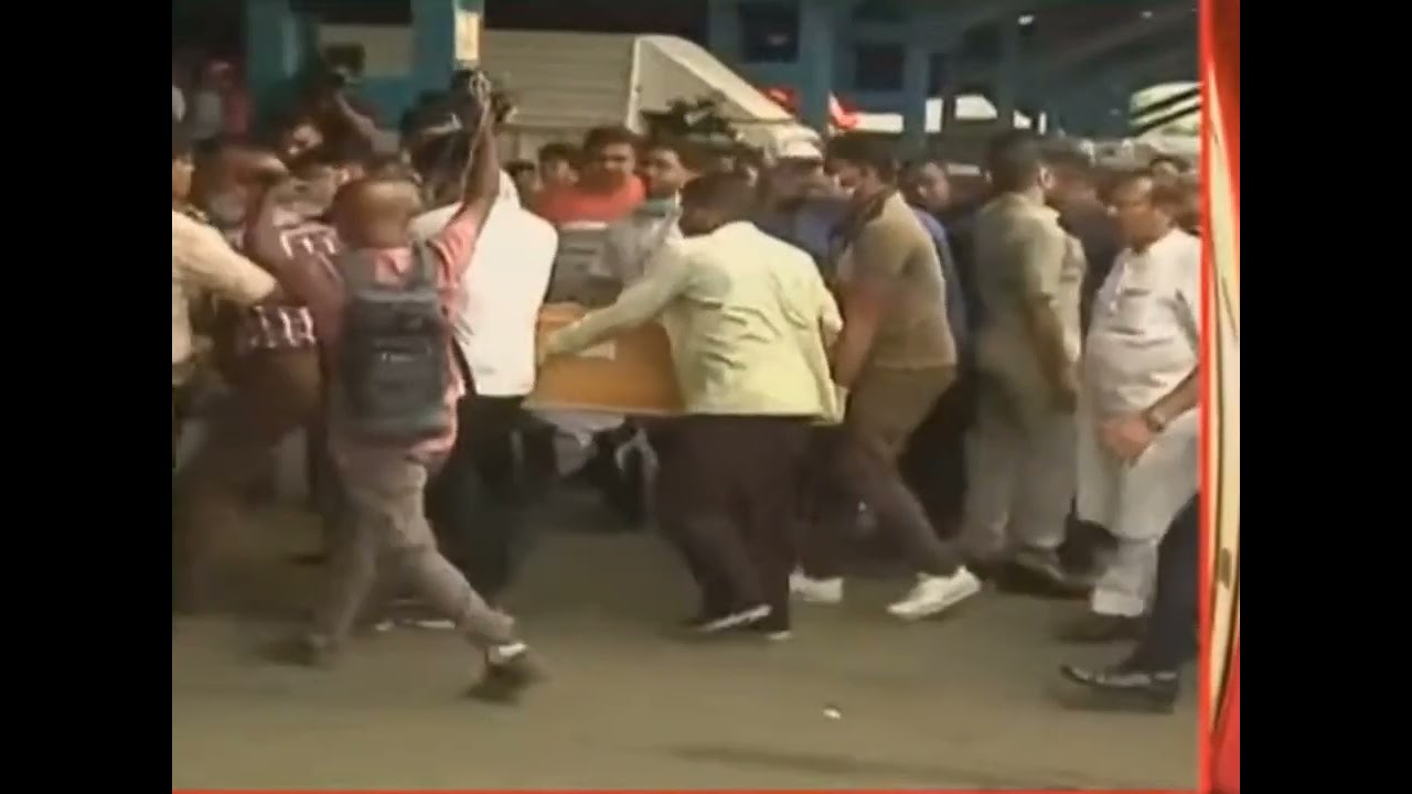 News Reporter Funny Scene From K.K.'s Death Body 😂😂