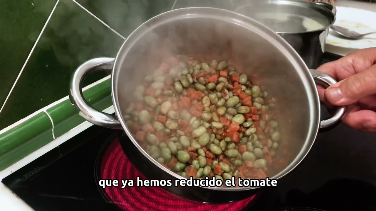 Arroz caldoso de habas con jamón