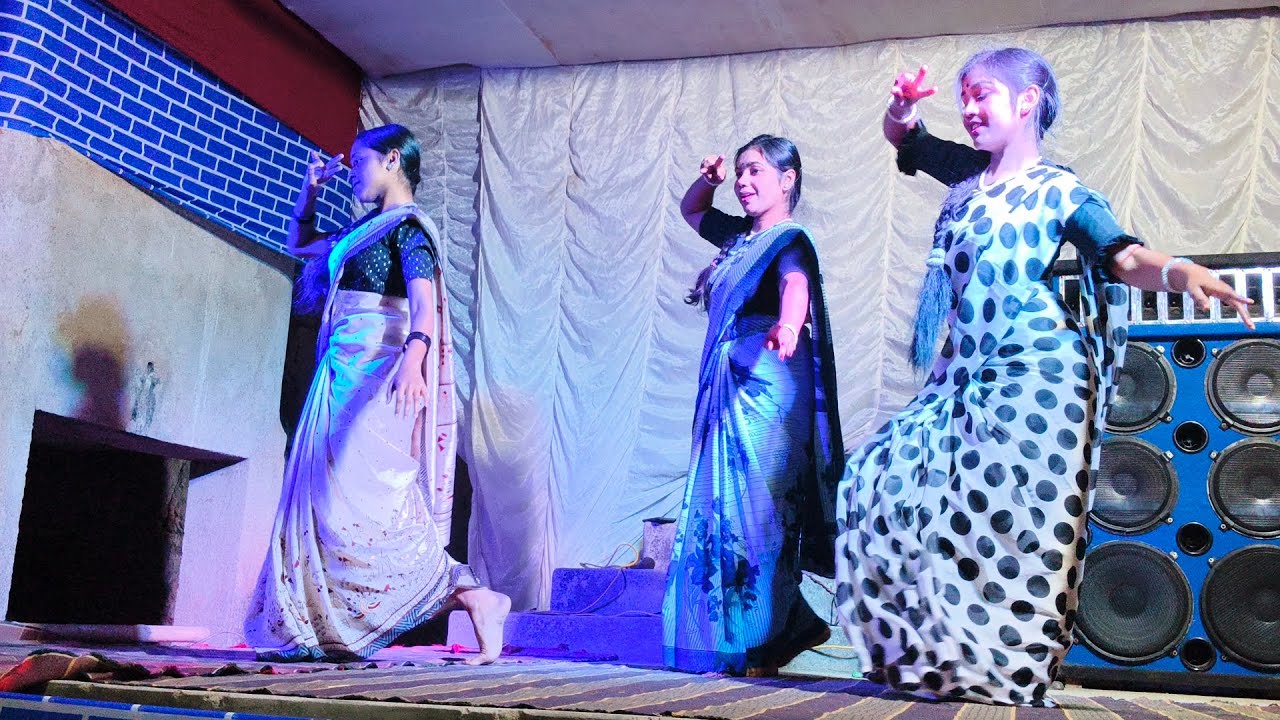 মধুমালতি ডাকে আয় - Modhumaloti Dake aay #video #adhunikbanglagaan #dance 