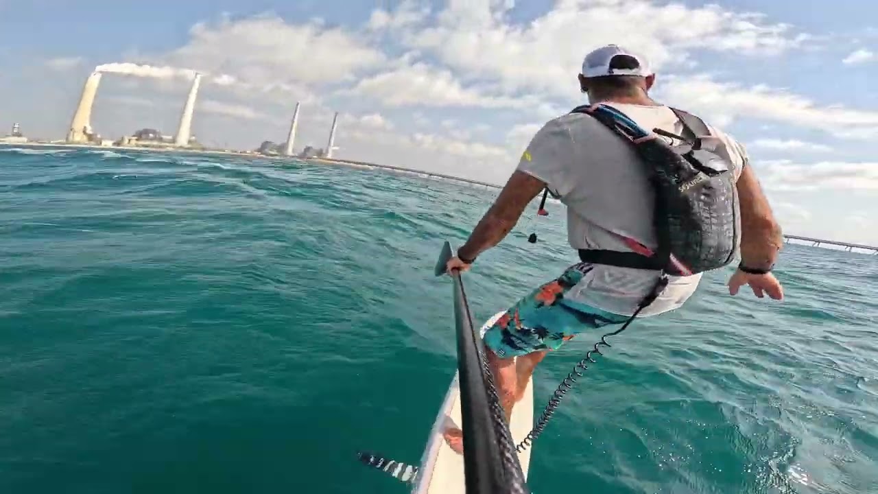 טיול גלישה  בלב ים ביום הולדת של עמית ענבר - אקוודוקט למכמורת | Israel Downwind  sup Foil Adventure