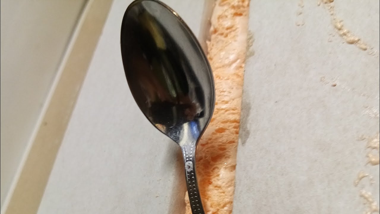 Tuto mousse expansive et polyuréthane, isolé , calfeutré , rebouché ,insonorisé