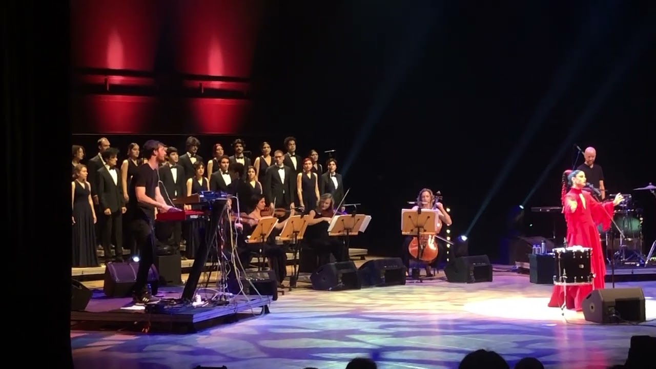 Emel Mathlouthi- Holm (BAU Polifonik Koro) (İstanbul Cemal Reşit Rey - 03.12.2022)