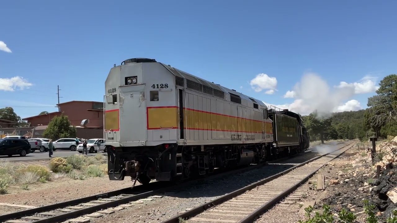 4960 Rolling Out