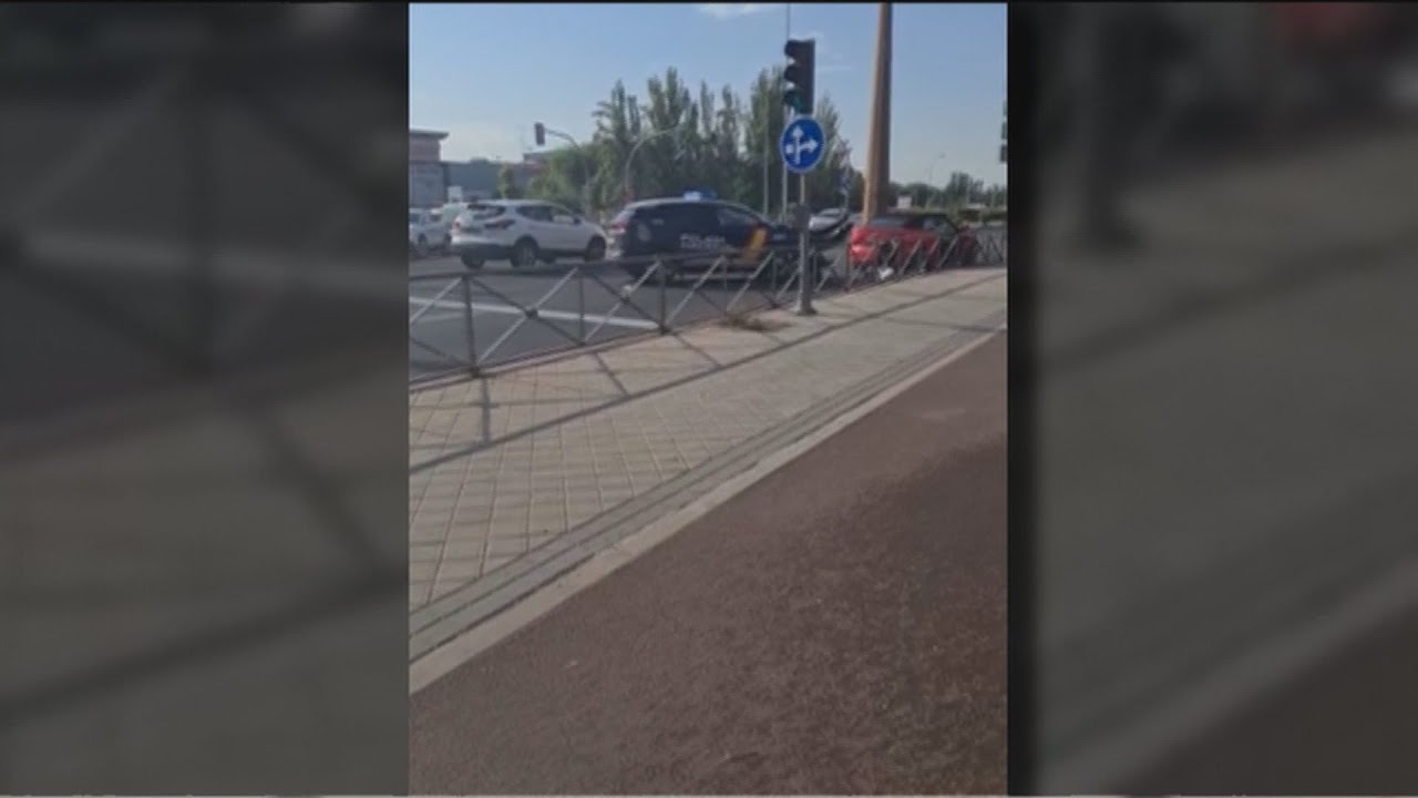 Espectacular persecución en la Avenida de Andalucía con cuatro policías heridos
