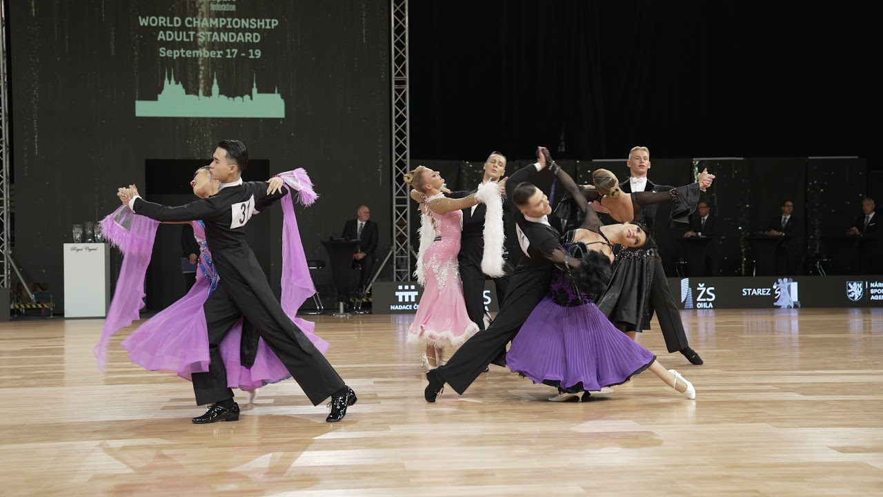 WDSF Standard. Slow waltz