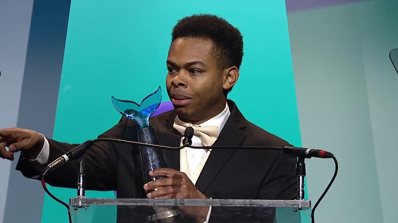 Matt Smith wins Best YouTube Comedian || Shorty Awards 2018