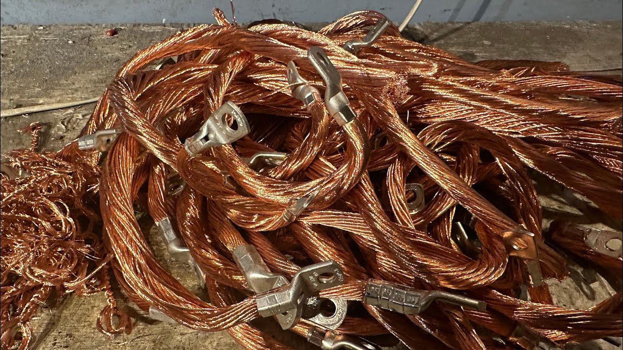 Melting large copper wire into large ingots 