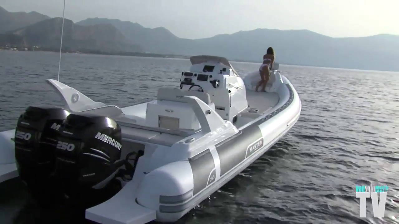 Parigi 2016 - Master Gommoni presenta il 699 FISHING e il nuovo 540 MAGNUM