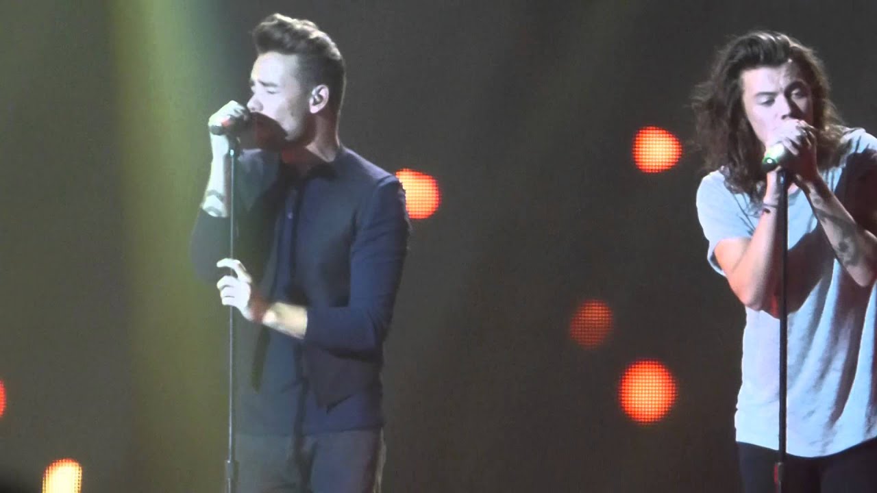 One Direction - Fireproof live at the O2 Arena, London 28/09/15 | OTRA