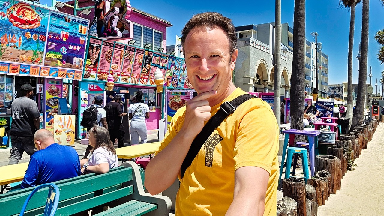 Venice Beach: What to See, Do & Eat