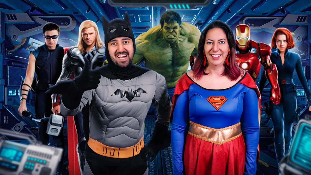 Invadimos a Estação da Marvel vestidos de Batman e SuperGirl | Gabriel e Shirley 2.0