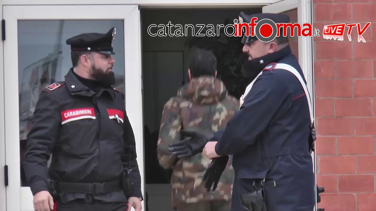 Sellia Marina, carabinieri arrestano i presunti mandanti dell'omicidio Rosso