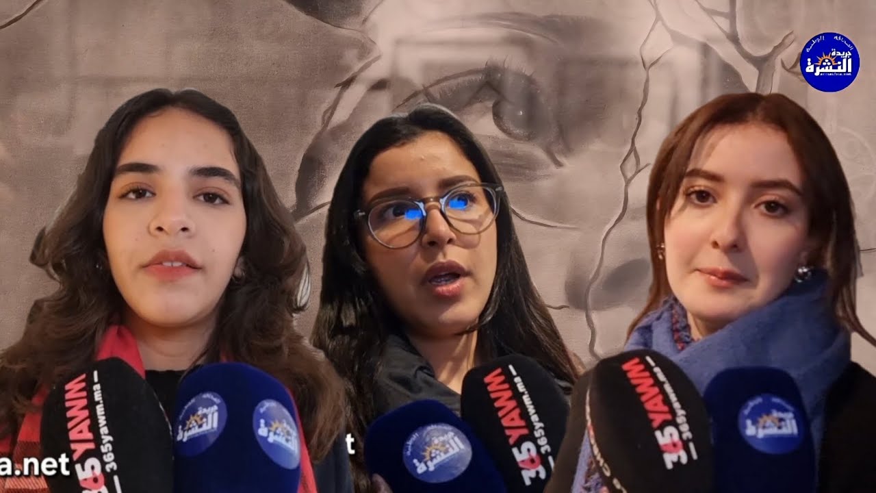 "مشاعر"معرض تشكيلي جماعي يحتفي بالمشاعر الإنسانية عبر بورتريهات بالأبيض والأسود. 