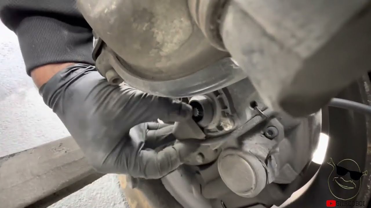 Регулировка воздушных дисковых тормозов Bendix | Diesel Diaries, выпуск 010 #Bendix #AirBrakes