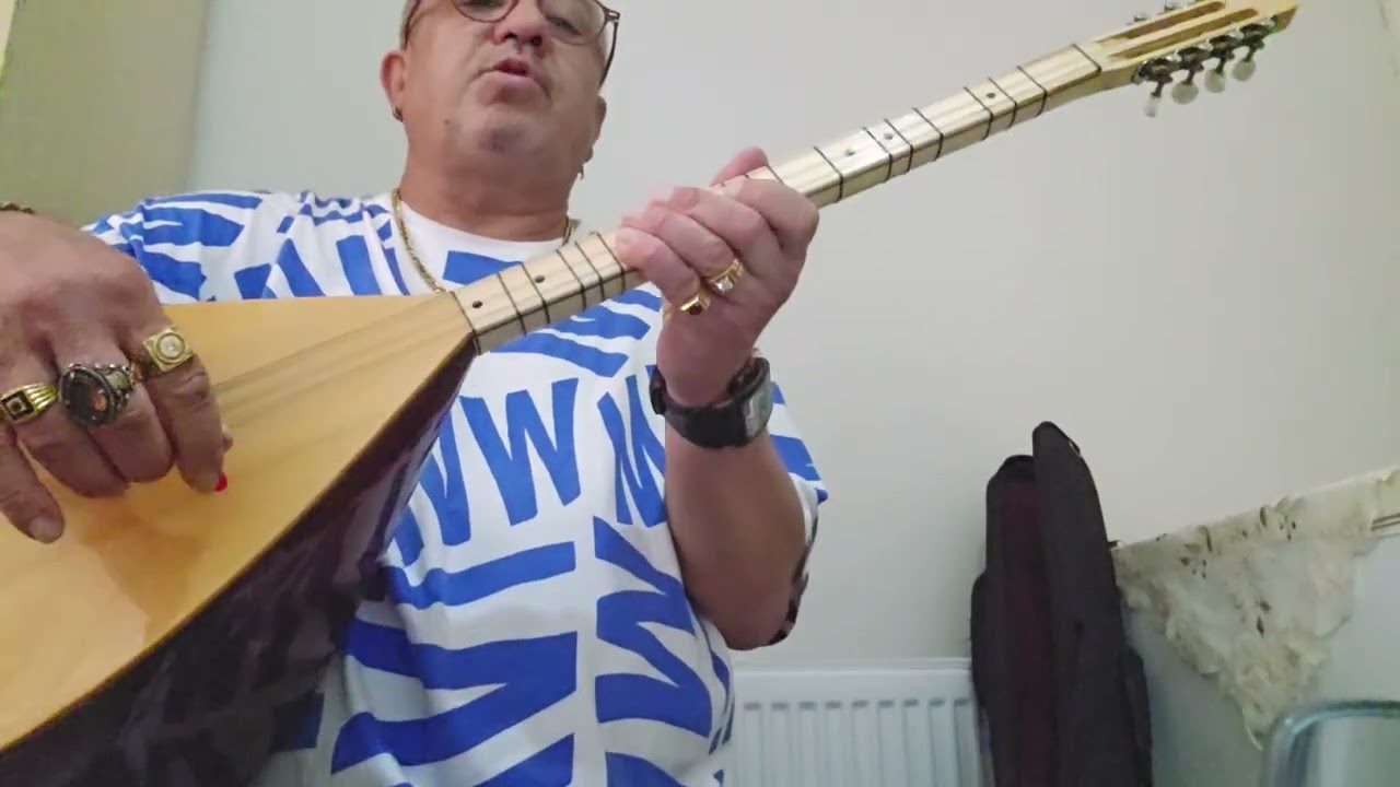 SOLFEJ ALİ OKTAY BİR JANDARMA  ULU DAĞLAR  KISA SAP BAĞLAMA EKLEYEN SURGEON