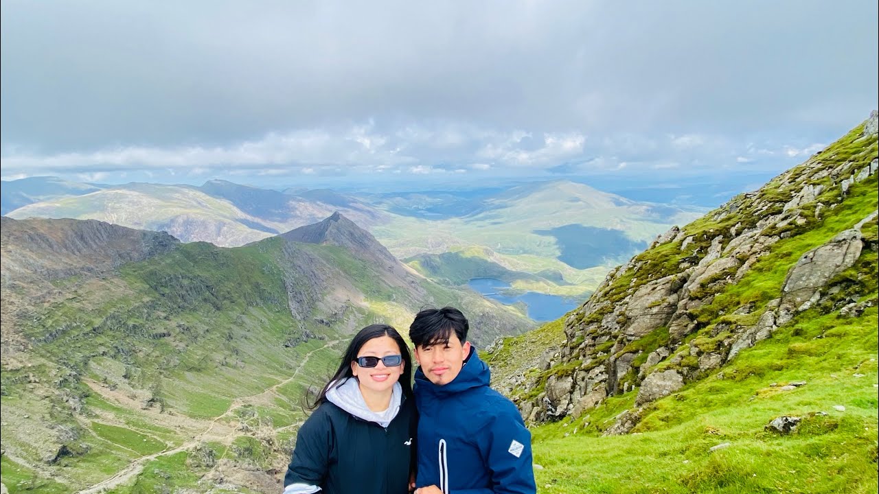 Holiday in Wales🏴󠁧󠁢󠁷󠁬󠁳󠁿 || Hiking || Aayusuren Vlogs ||