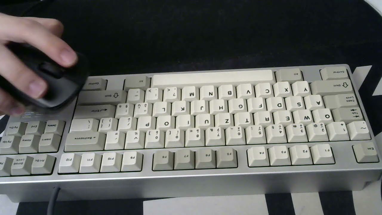 UTD360C with lubed Cherry MX Blacks on Aluminum