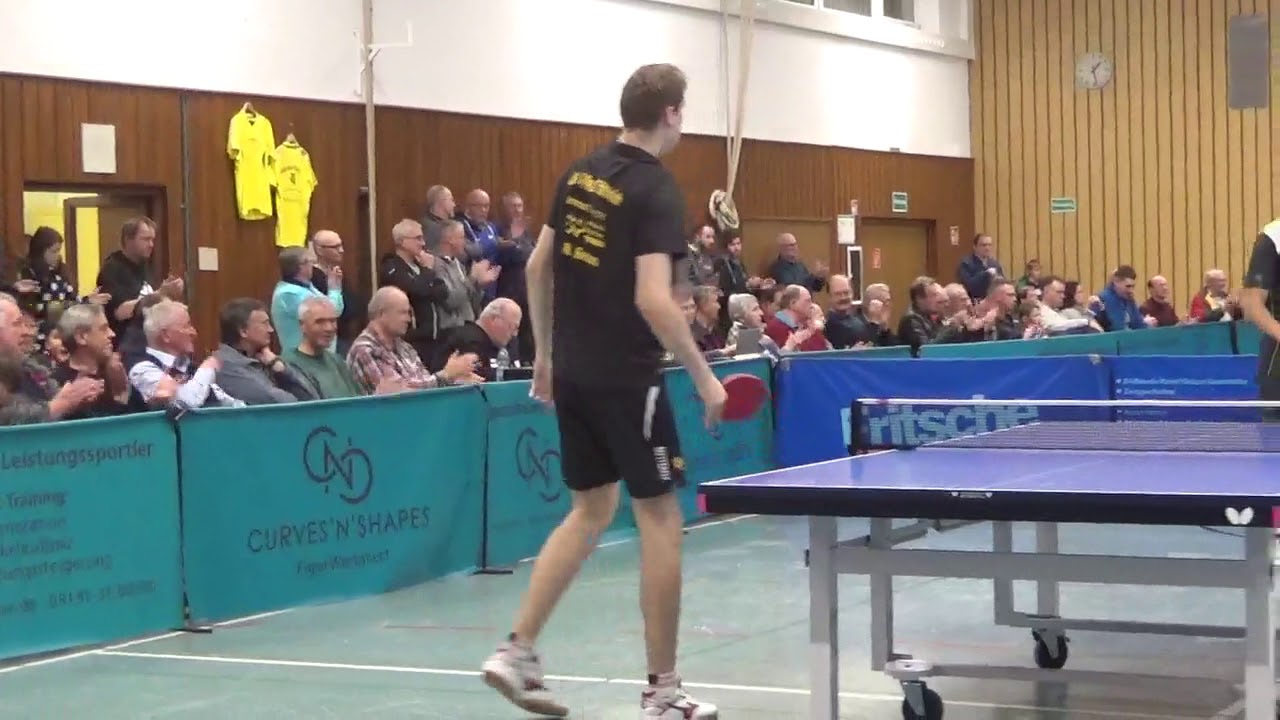 Guman vs Nico Stehle Effeltrich vs Leiselheim 20171104  3  Bundesliga Tischtennis Zoom  2