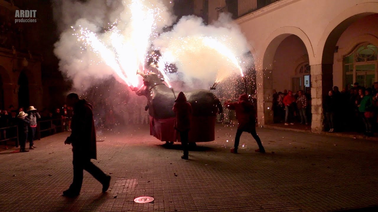 Bèsties de Foc Dracs i Bous